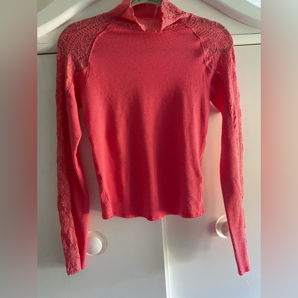 Free people coral ref Lace Long Sleeve Top